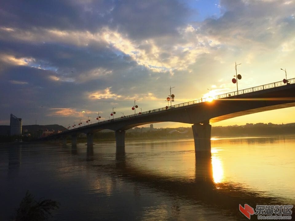 QQ图片20150630222105.jpg