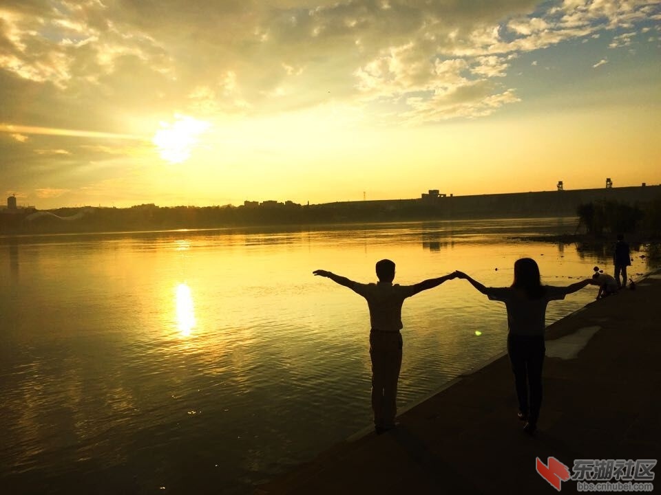 QQ图片20150630222054.jpg