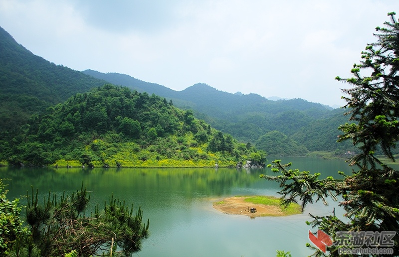 黄袍山天潭A2.jpg