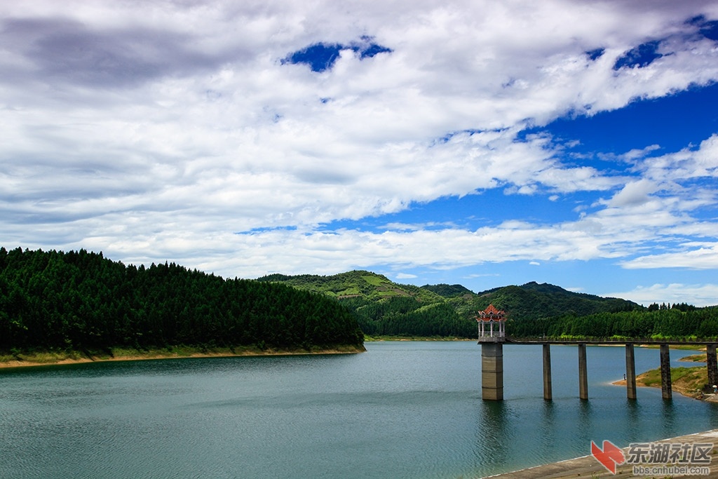 佛宝山水库1.jpg
