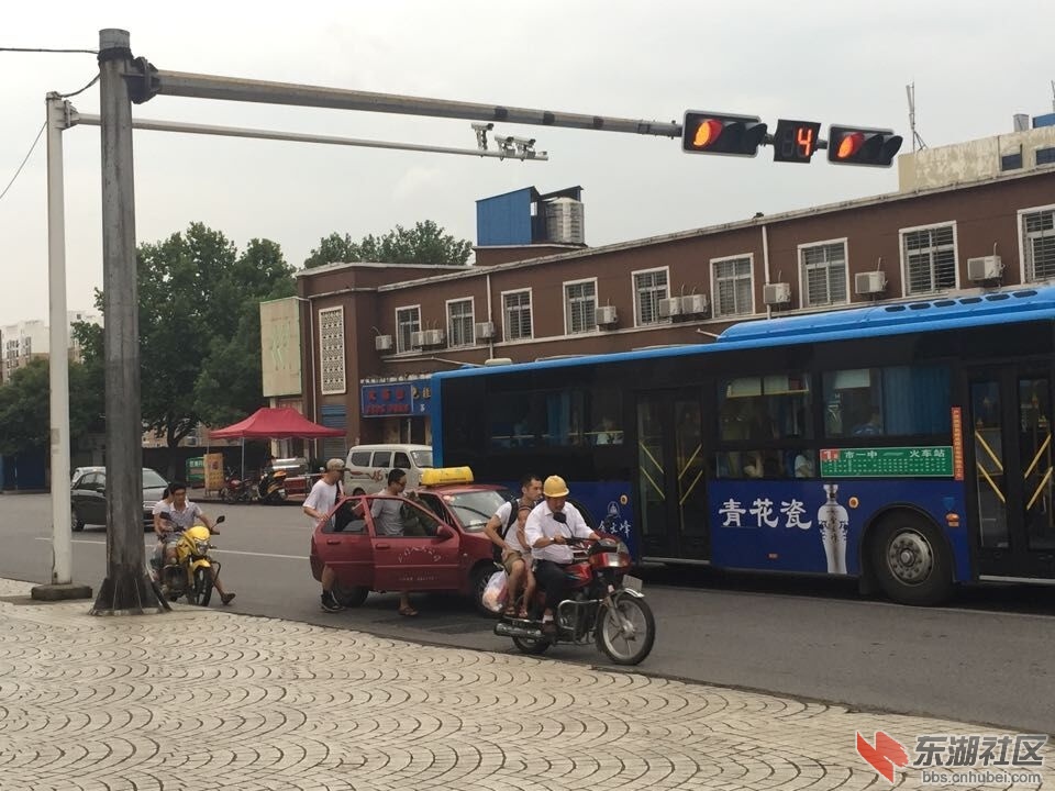 QQ图片20150715210328.jpg