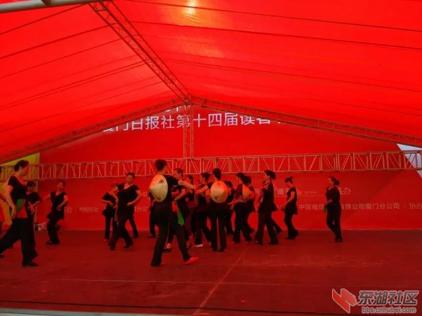 排练1_旋转.jpg
