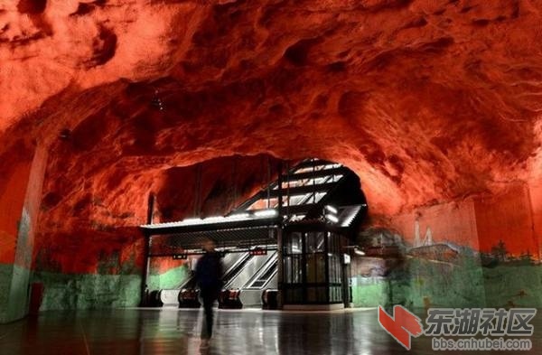 3、斯德哥尔摩的Soln地铁站.jpg