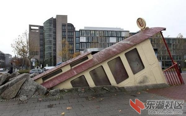 7、法兰克福Bockenheimer Warte地铁站（入口）.jpg