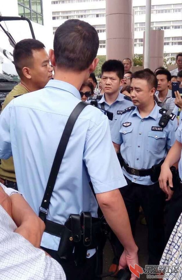 QQ图片20150907152026.jpg