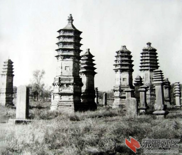 8邢台塔林.jpg