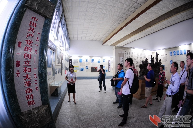 参观 烈士陵园16.JPG