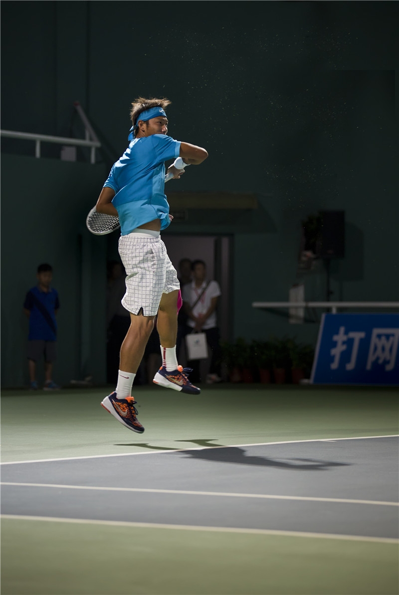 腾跃  肖晓云摄.jpg