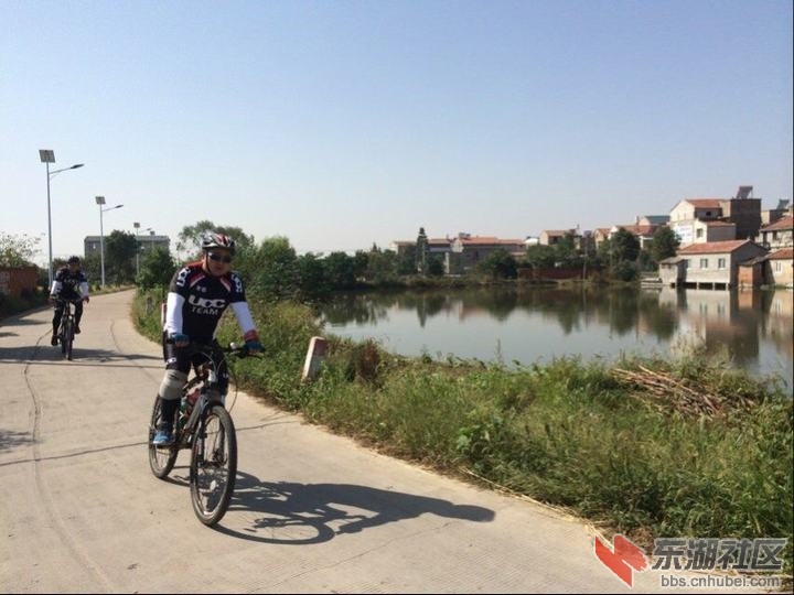 QQ图片20151004221341.jpg