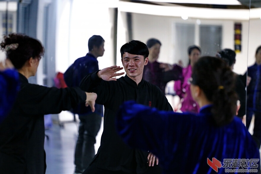 QQ截图20151214220555.jpg