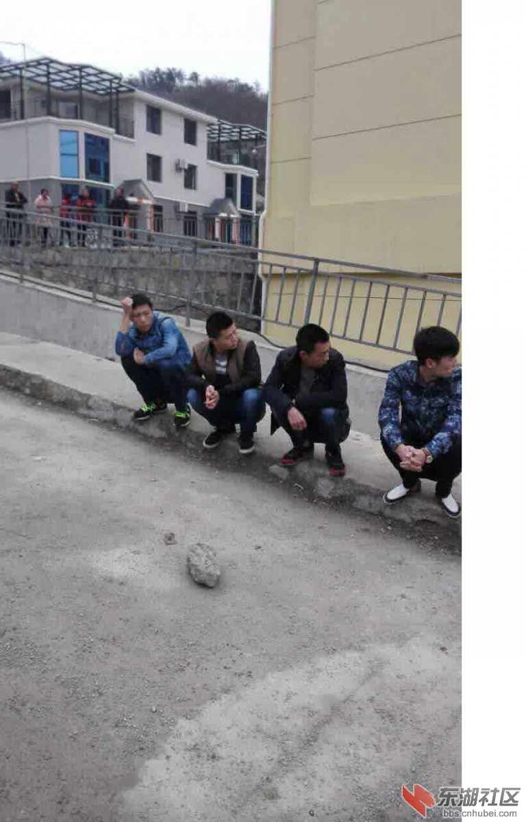 被控制的黑社会成员