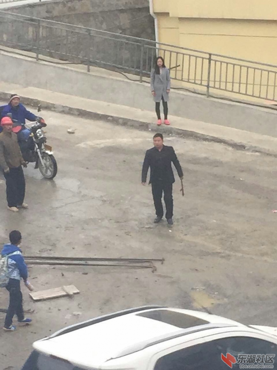 殴打场面