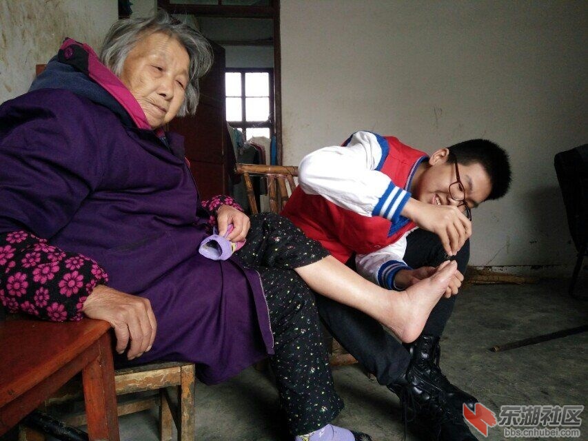 QQ图片20160404063730.jpg