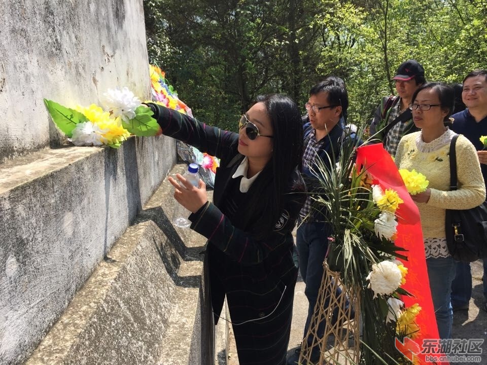QQ图片20160405090928.jpg