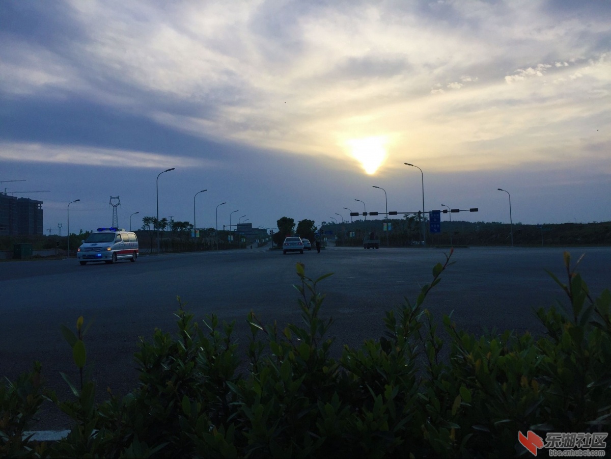 QQ图片20160428094036.jpg
