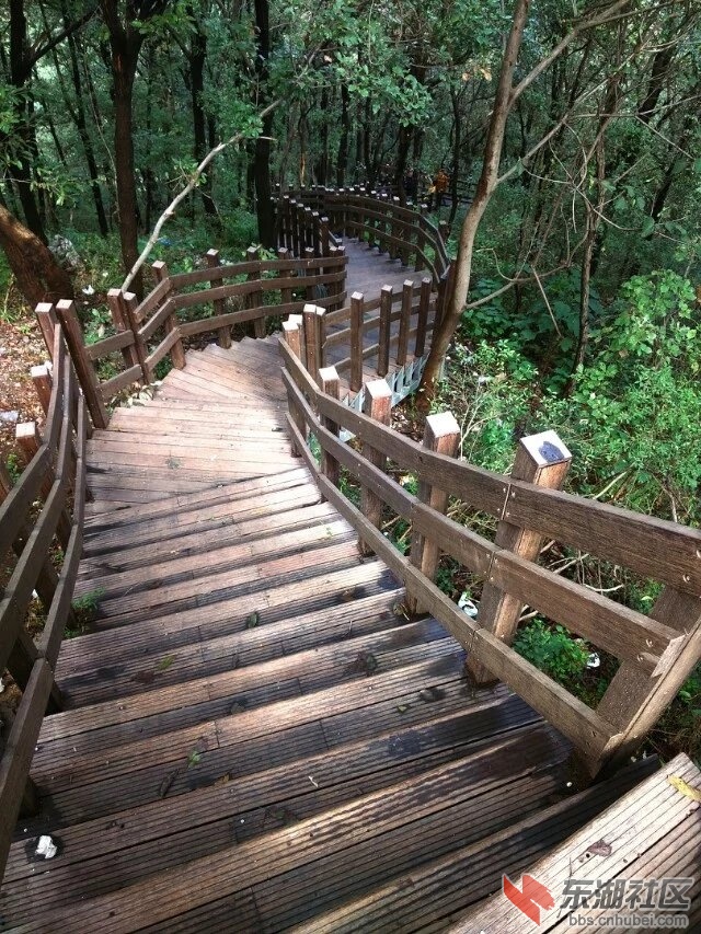虎头山栈道1.jpg