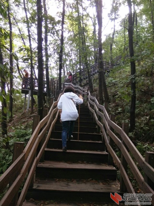 虎头山栈道7.jpg