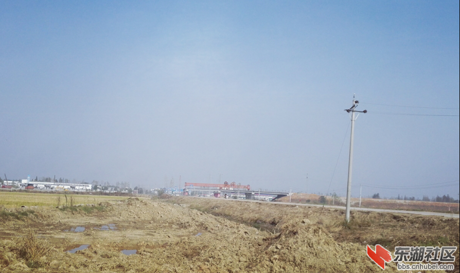 军垦河南截留渠段偏离原公路向西开始改建，途经天门南站后方而直达天仙一级.png.png