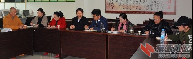 ccTv《探秘之旅》摄制组今邀请梅川乡贤就禅宗文化专题