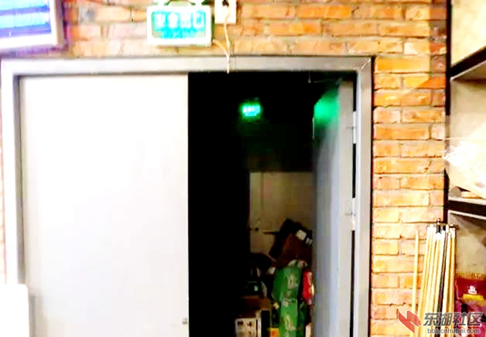 03.jpg