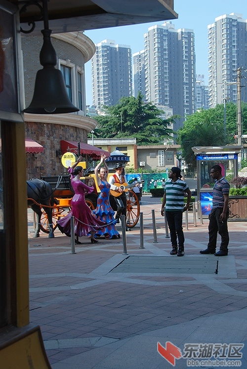 2.西班牙风情街_3929.JPG