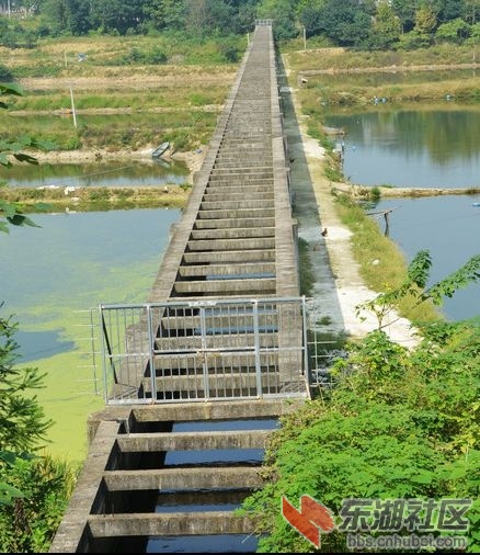 授予国家水利风景区”的梅川水库美不胜收