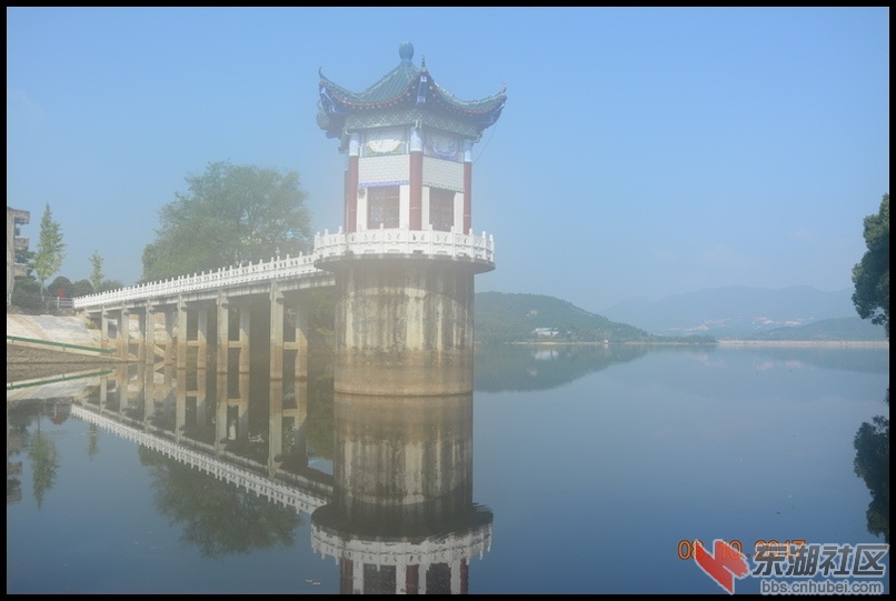 授予国家水利风景区”的梅川水库美不胜收