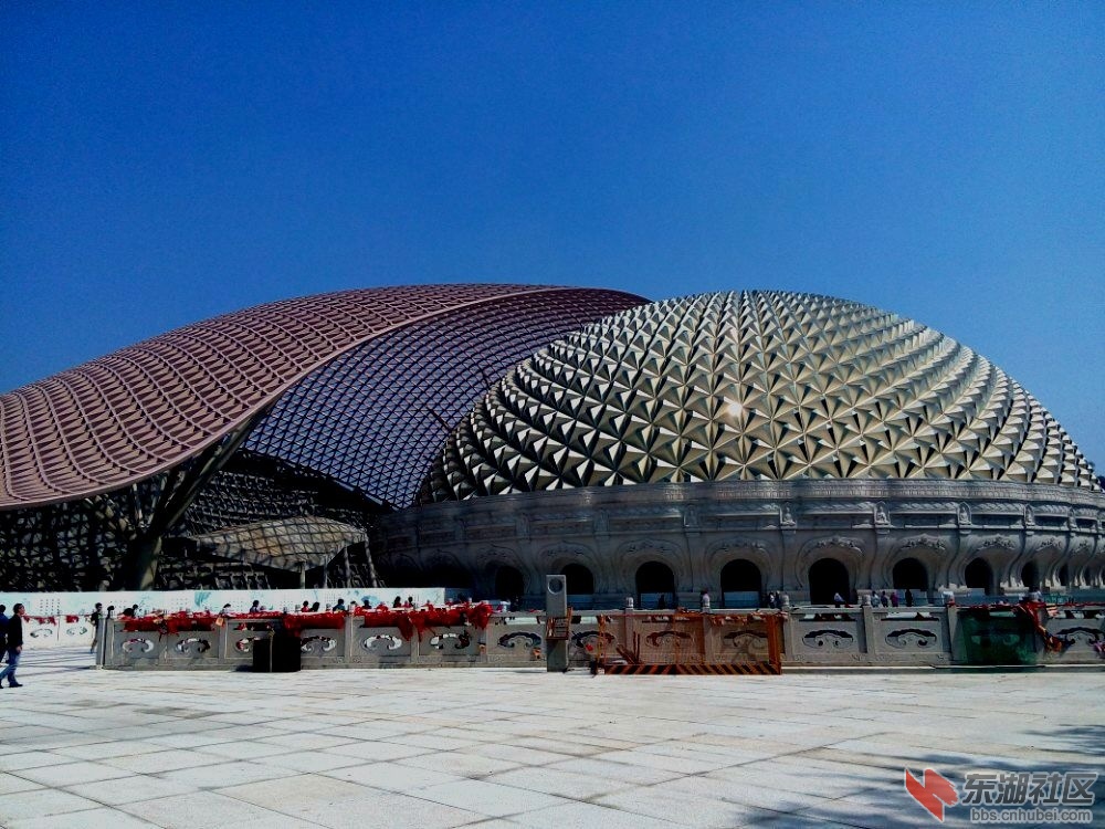 100e040000000br5t9A7B远景.jpg