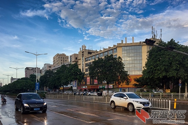 街景曾院平摄影.JPG