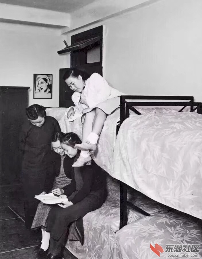 民国女学生3.JPG