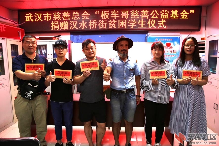 微信图片_20180821211137 - 副本.jpg