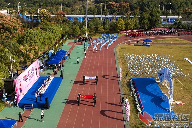 2.方队入场式之二曾院平摄影 .jpg