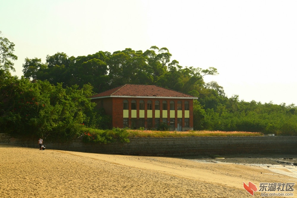 海边房屋.jpg