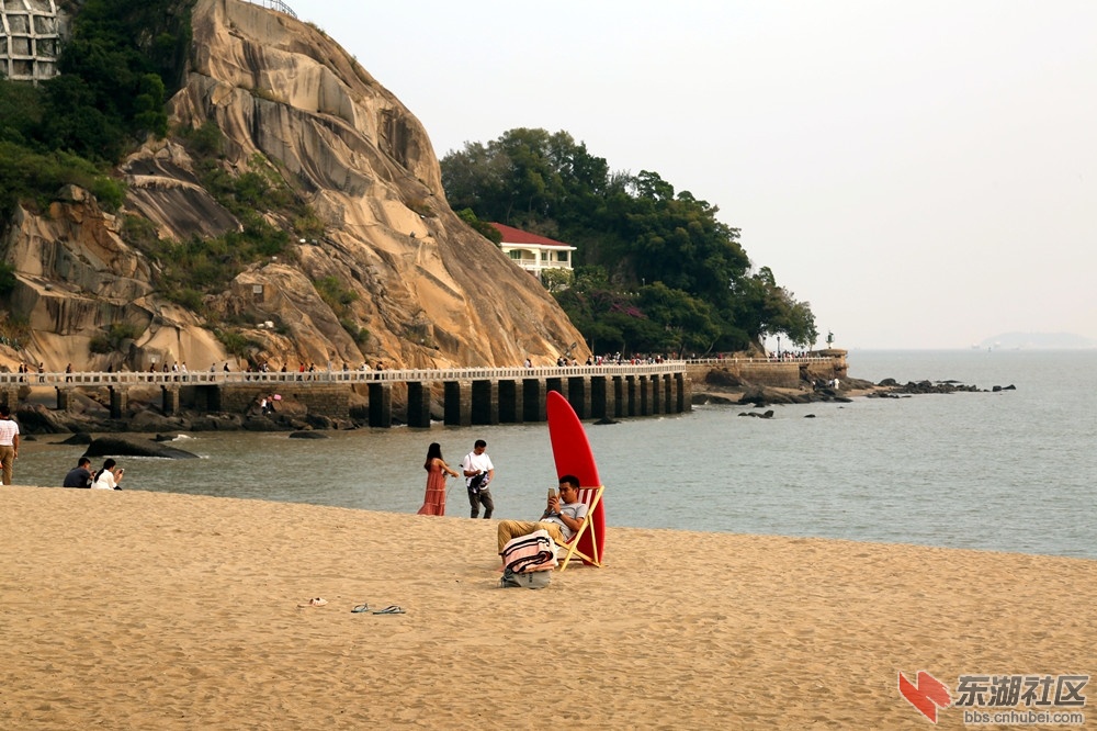 海滩休闲.jpg