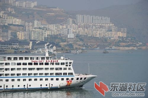 游轮.jpg