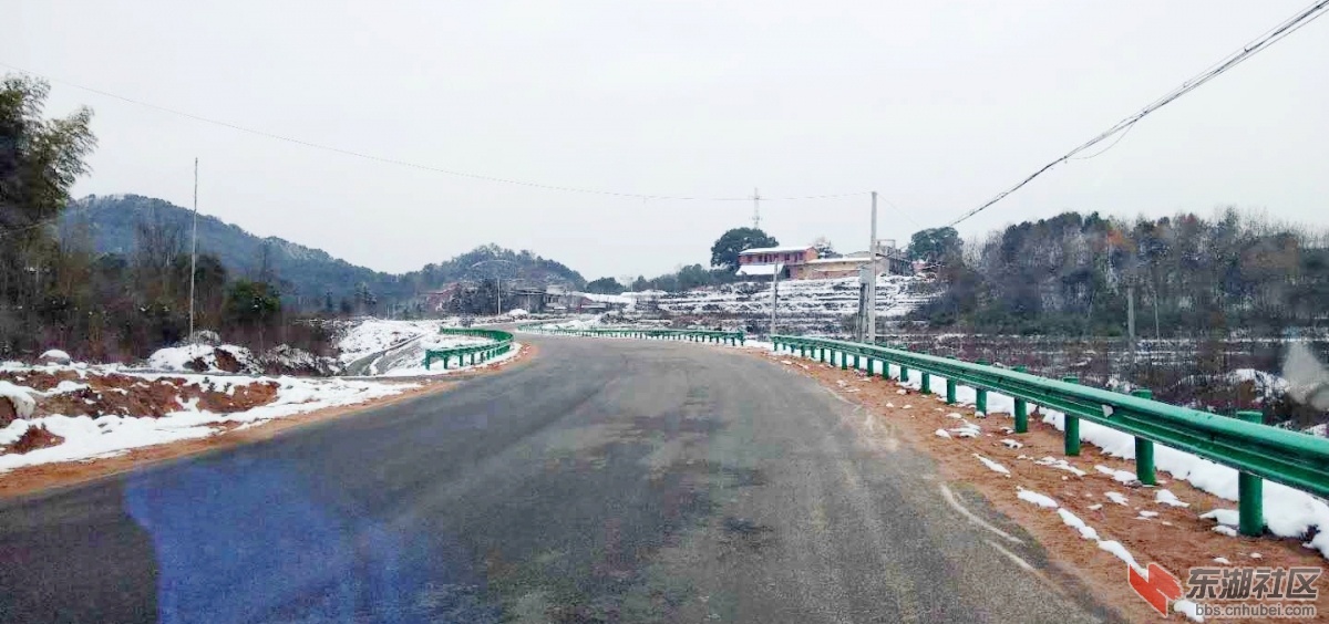 梅川横百公路扩建工程建设即将竣工