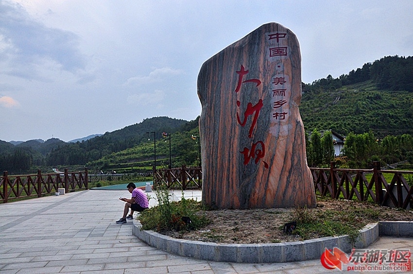 125733lpbysypttb5zupmd.jpg