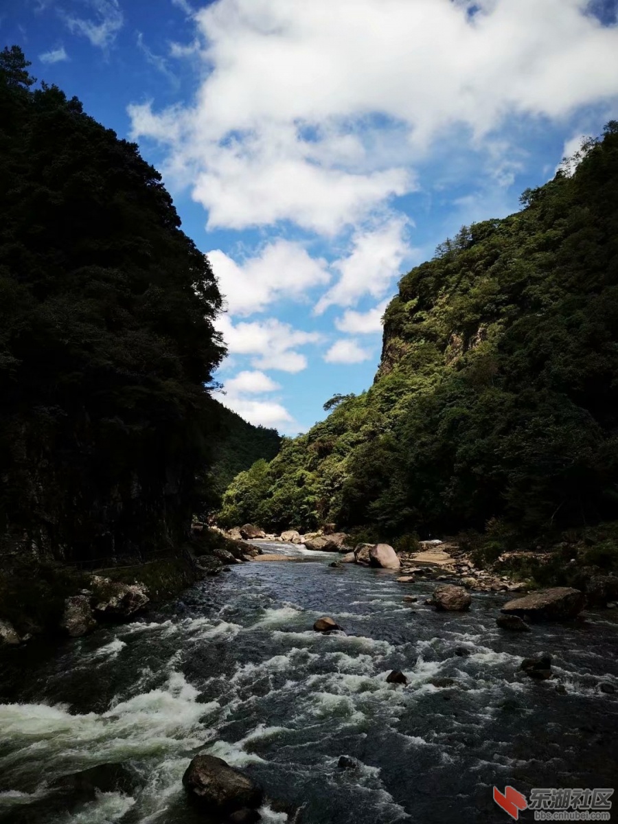 踏水行