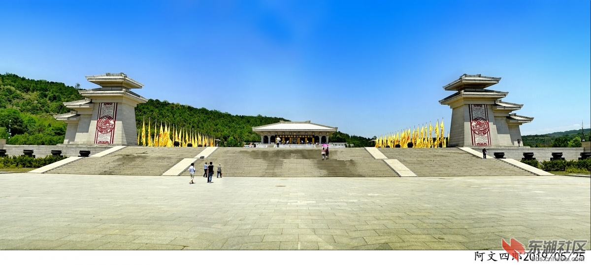 01pano.jpg