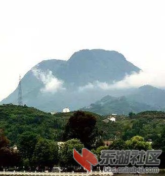 鸡罩山.jpg