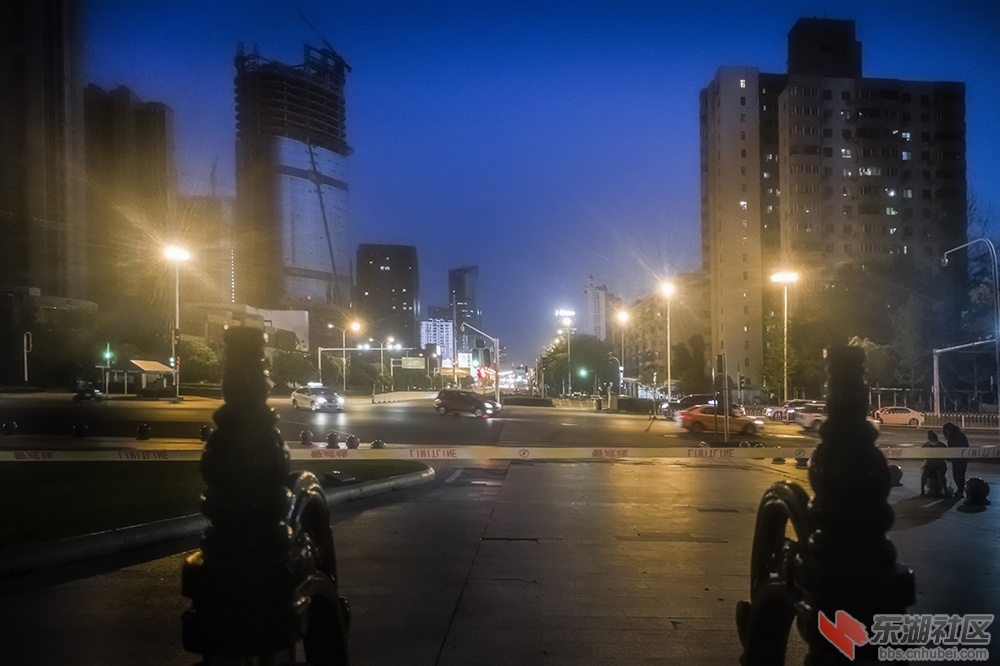 城市之光 曾院平摄影.jpg