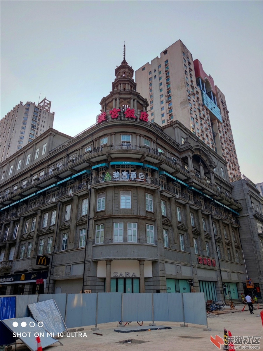 05.jpg