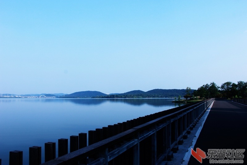 IMG_6879_exposure_调整大小.JPG