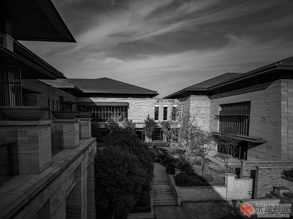 7.酒店建筑艺术曾院平摄影 .jpg