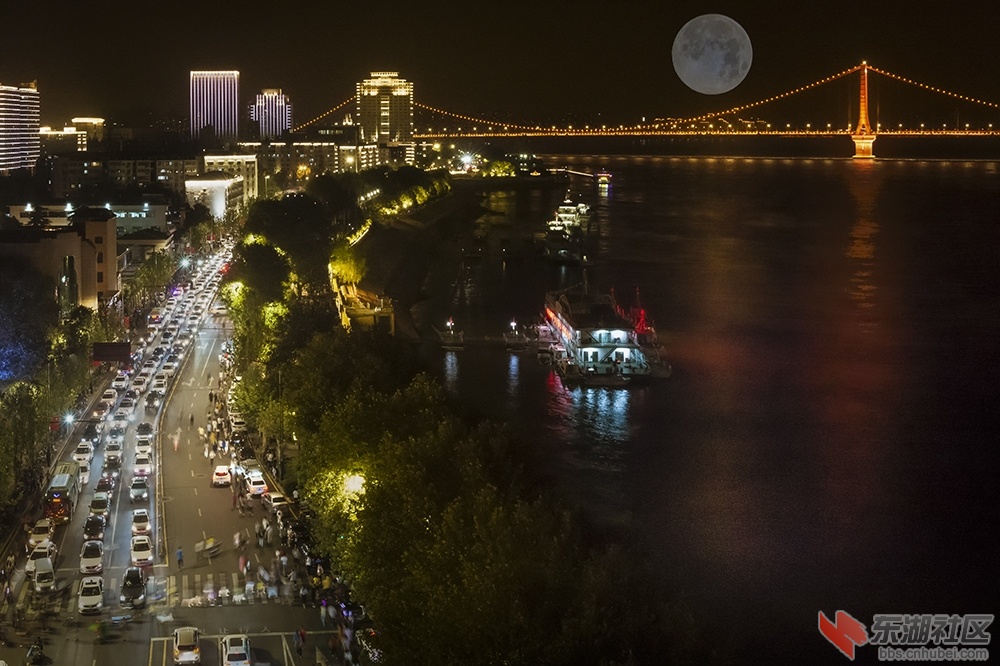 月夜映像曾院平摄影.jpg