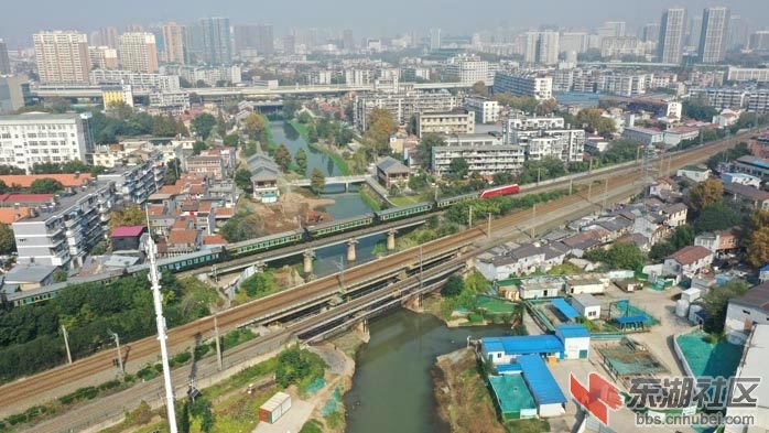 3.巡视河铁路桥A - 副本.JPG