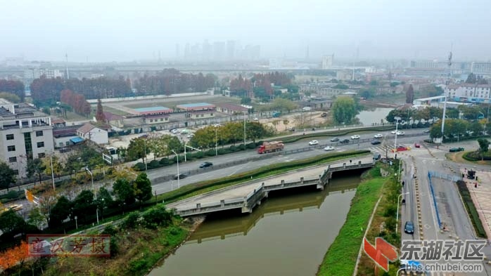 童汉芳摄 无人机看看青菱河文化大道公路桥2020.12.DJI_0095 - 副本.JPG