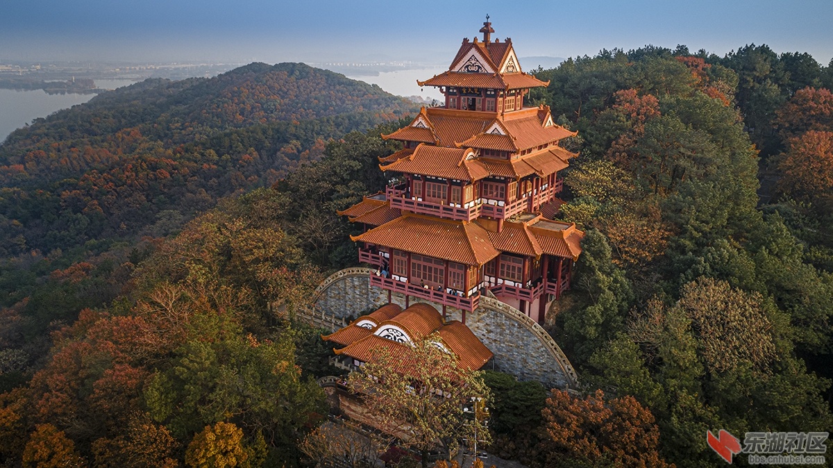 落日余晖楚天台 曾院平摄影.jpg
