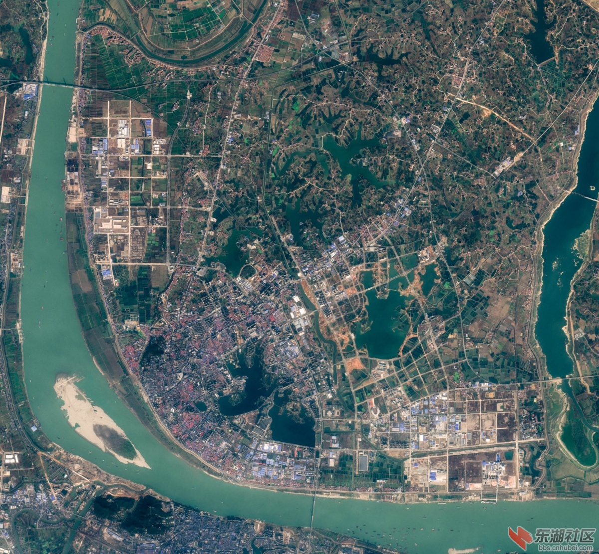Soar-Sentinel2_TRUE_COLOR_2020-12-25 (4).jpg