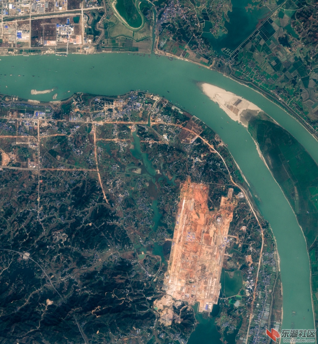 Soar-Sentinel2_TRUE_COLOR_2020-12-25 (1).jpg